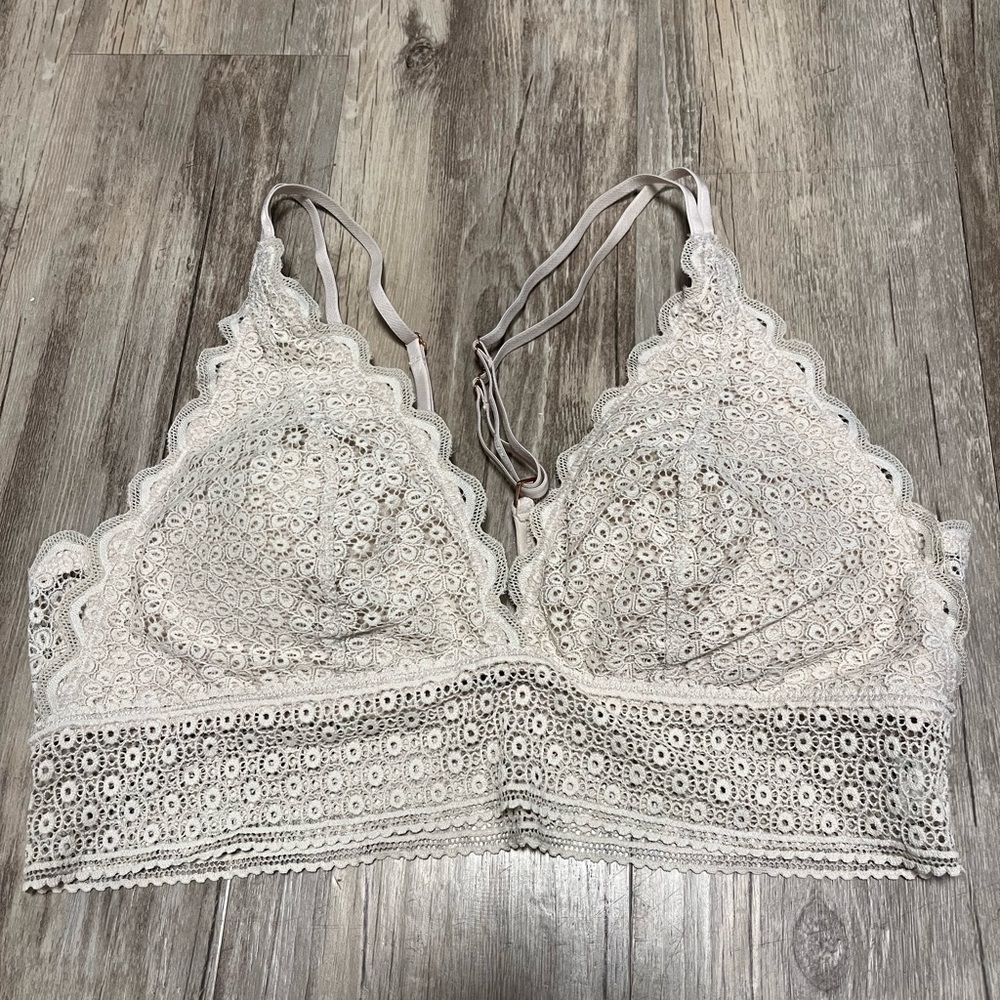 Aerie Lace Bralette in Cream